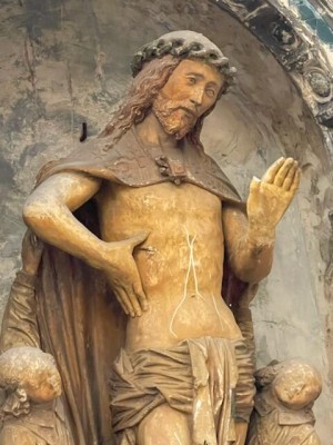 Christ 1.jpg